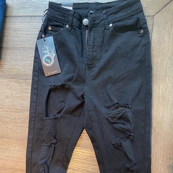 FN Black Jeans - Picture 2 of 3